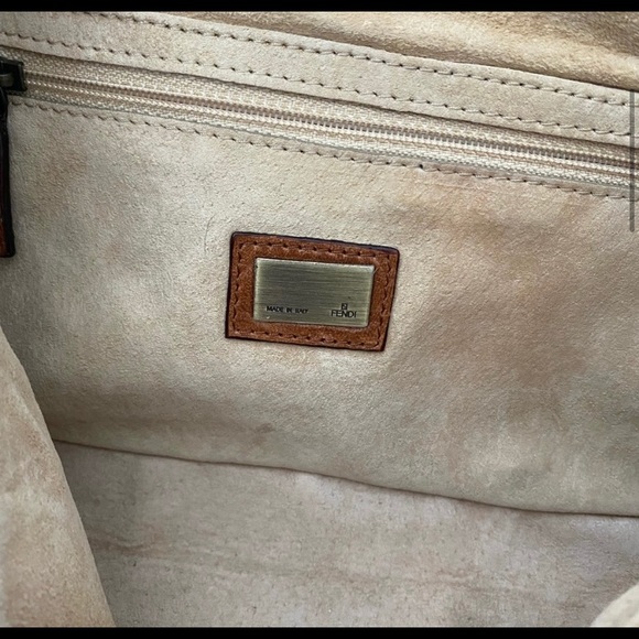 FENDI Cognac Crossbody - Picture 12 of 15